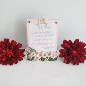 🌸 Decorative Mother Tribute Plaque – Floral & Hummingbird Design – $15